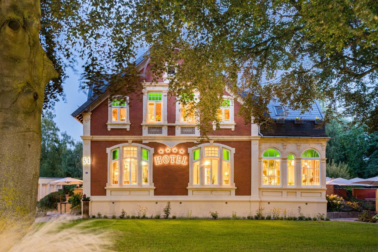 Parkhotel Jever Bagian luar foto