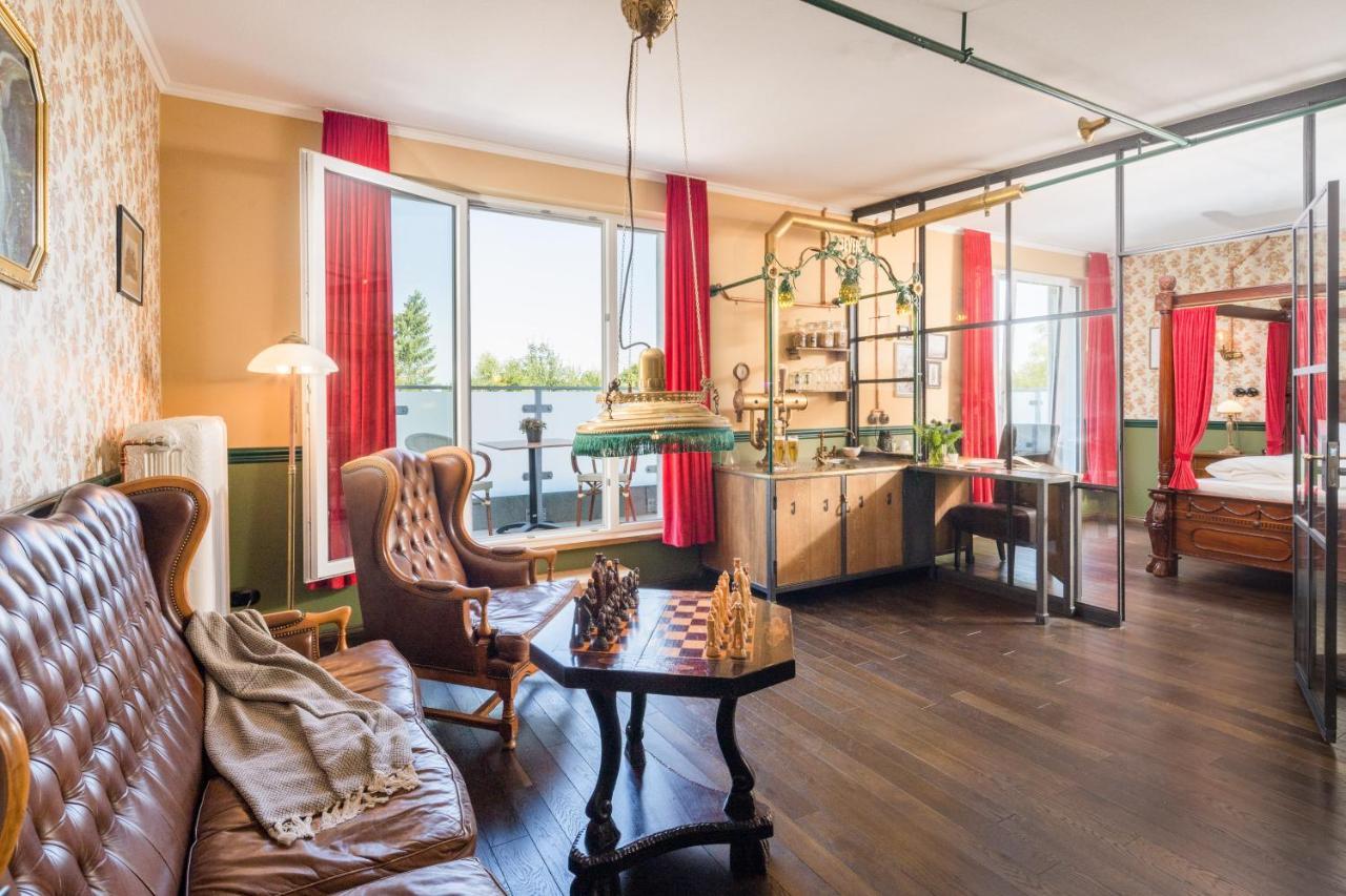 Parkhotel Jever Bagian luar foto