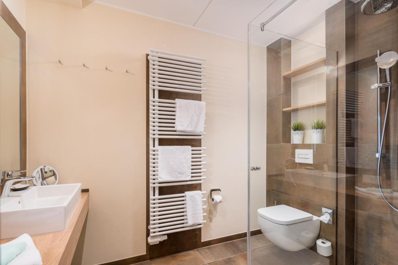 Parkhotel Jever Bagian luar foto